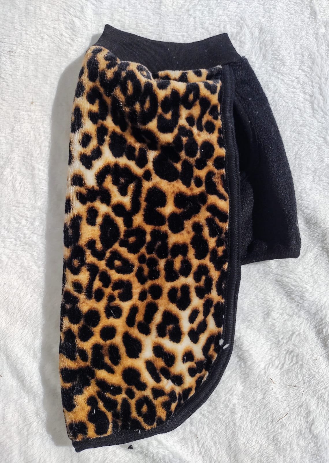 WhatsApp Image 2026-02-13 at 22.04.56 (2) Abrigos 8 - Image 1